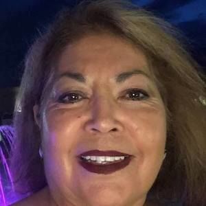 Meet your Posher, Paula